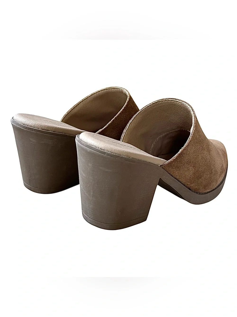 INTENTIONALLY BLANK Natural Suede Mules